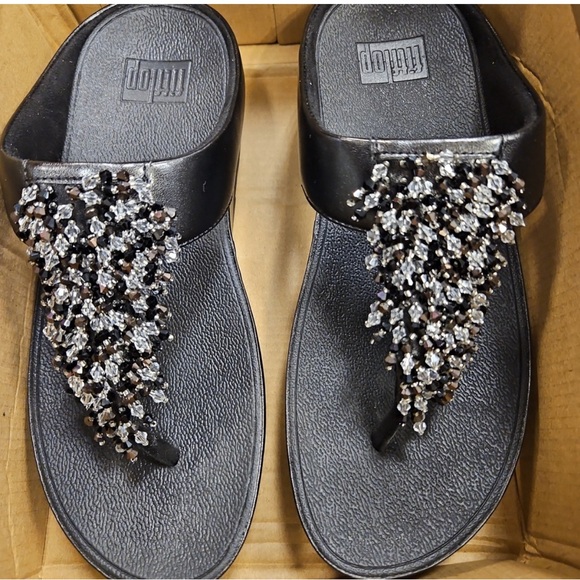 Fitflop Shoes - Black FitFlop Rumba Beaded Toe Post Sandal dressy elegant